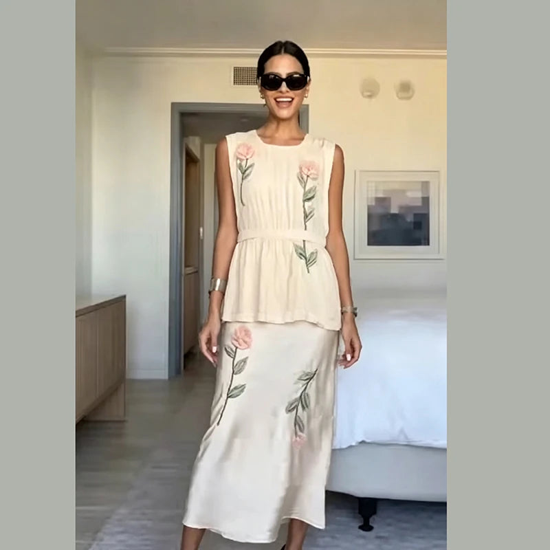 3D floral Embroidered women's midi dress square neck sleeveless pleated Peplum satin vestidos 2026 new early autumn lady dresses