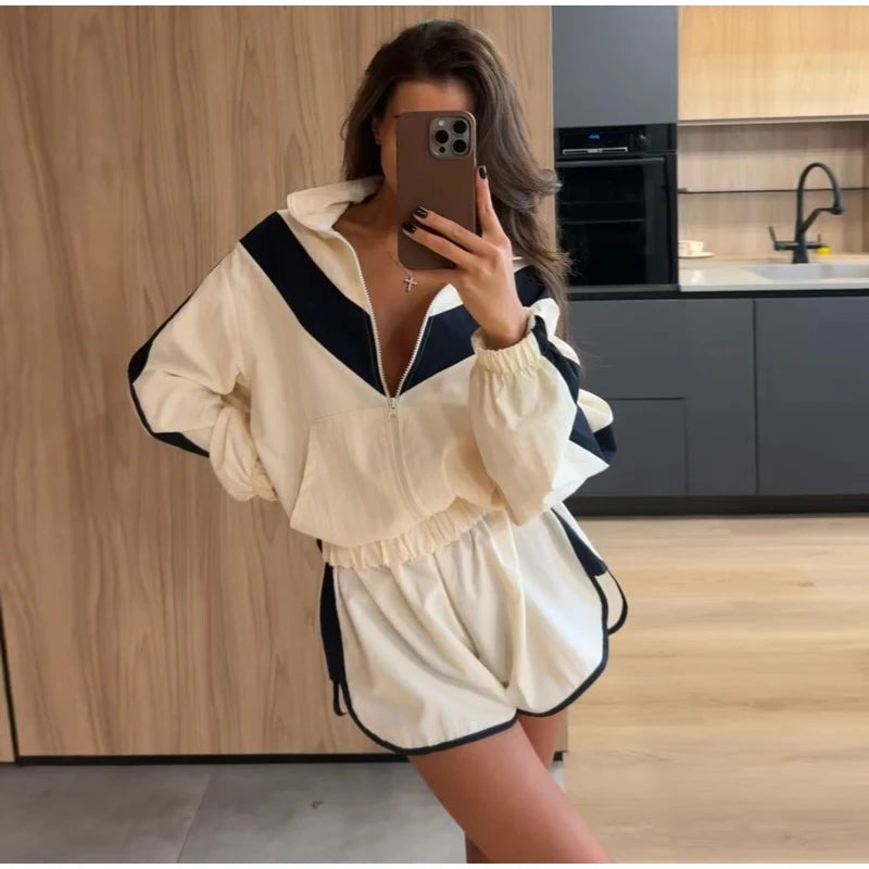 Fashion Color Block 2 Piece Tracksuit Women's Stand Collar Zip Lightweight Jacket Loose Mini Shorts 2026 New Lady Casual Outfit