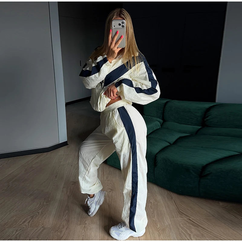 Fashion Color Block 2 Piece Tracksuit Women's Stand Collar Zip Lightweight Jacket Loose Mini Shorts 2026 New Lady Casual Outfit
