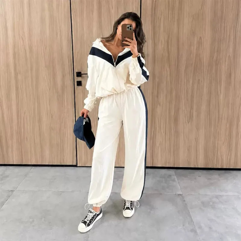 Fashion Color Block 2 Piece Tracksuit Women's Stand Collar Zip Lightweight Jacket Loose Mini Shorts 2026 New Lady Casual Outfit