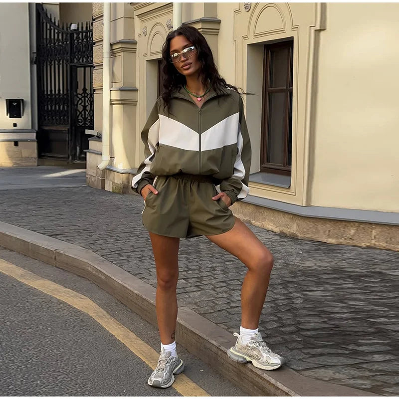 Fashion Color Block 2 Piece Tracksuit Women's Stand Collar Zip Lightweight Jacket Loose Mini Shorts 2026 New Lady Casual Outfit