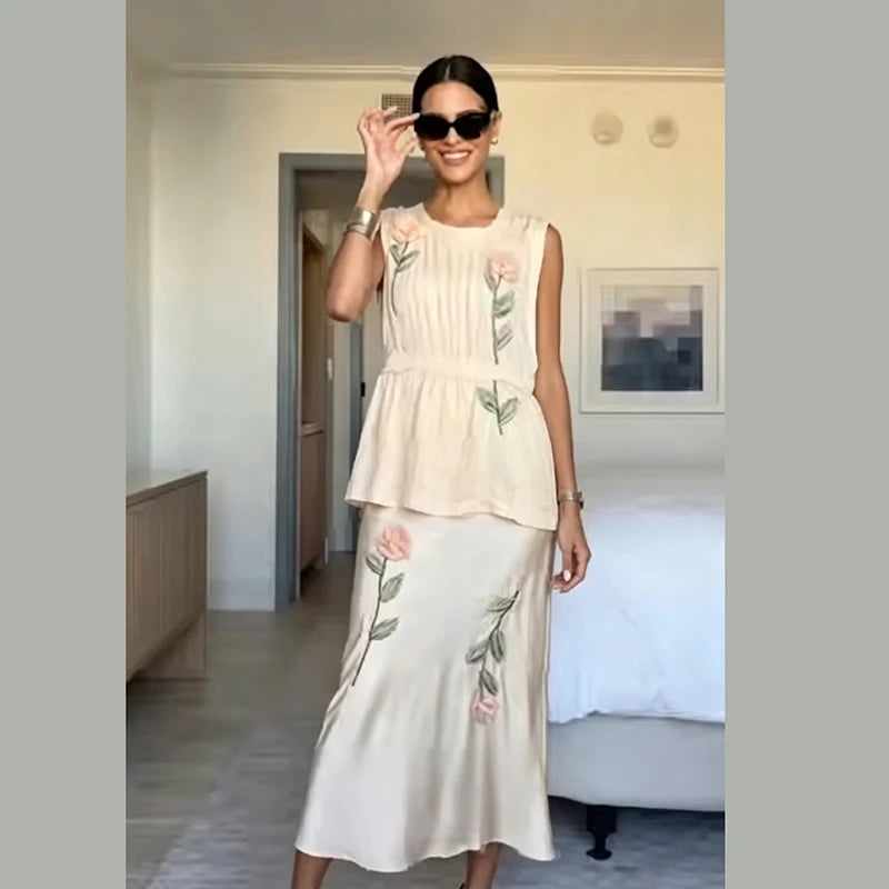 3D floral Embroidered women's midi dress square neck sleeveless pleated Peplum satin vestidos 2026 new early autumn lady dresses