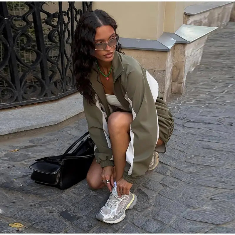 Fashion Color Block 2 Piece Tracksuit Women's Stand Collar Zip Lightweight Jacket Loose Mini Shorts 2026 New Lady Casual Outfit