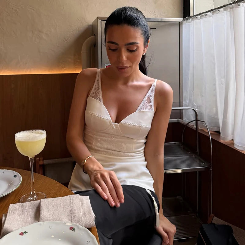 Sexy Lace Patchwork Slim Short Dress Women Chic Sleeveless V-neck Waist Cinching Irregular Hem Dresses Lady Summer Party Wear